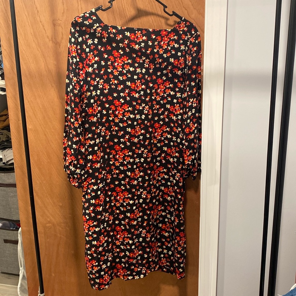 Gap Black flowered dress XS women’s
